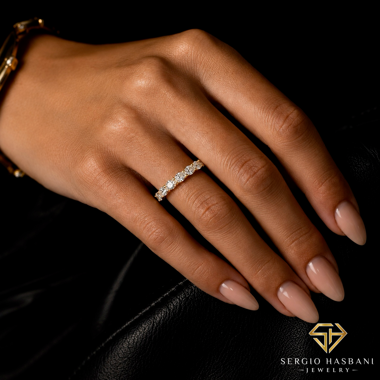 18K AVORA VVS Lab Diamond Ring