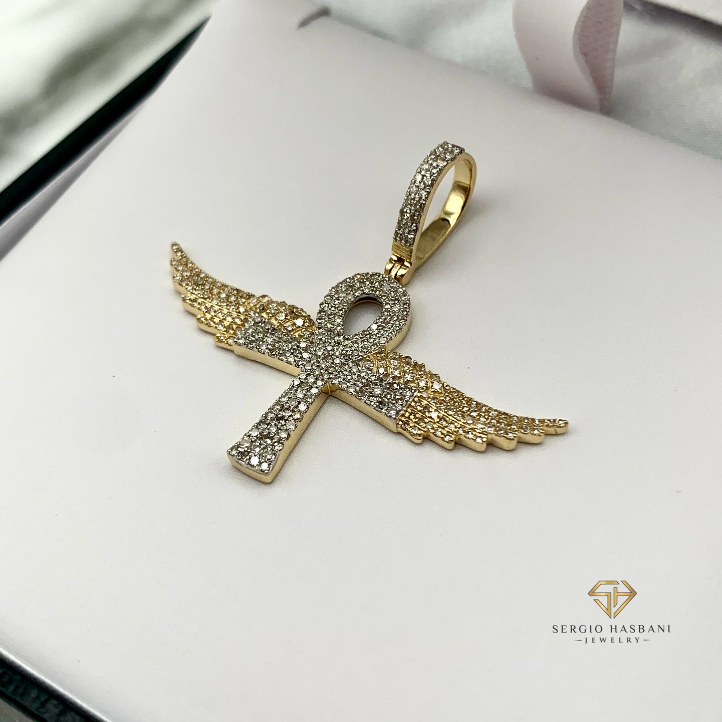 10K ANKHANGEL Diamond Pendant