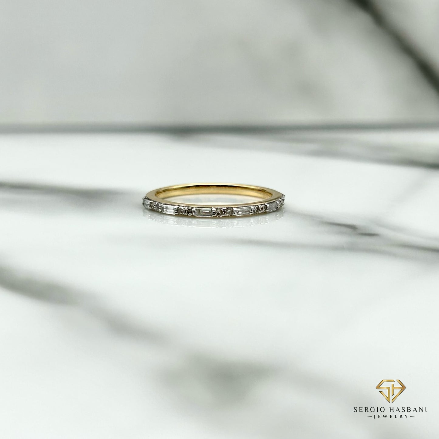 10K BAGUI Diamond Ring