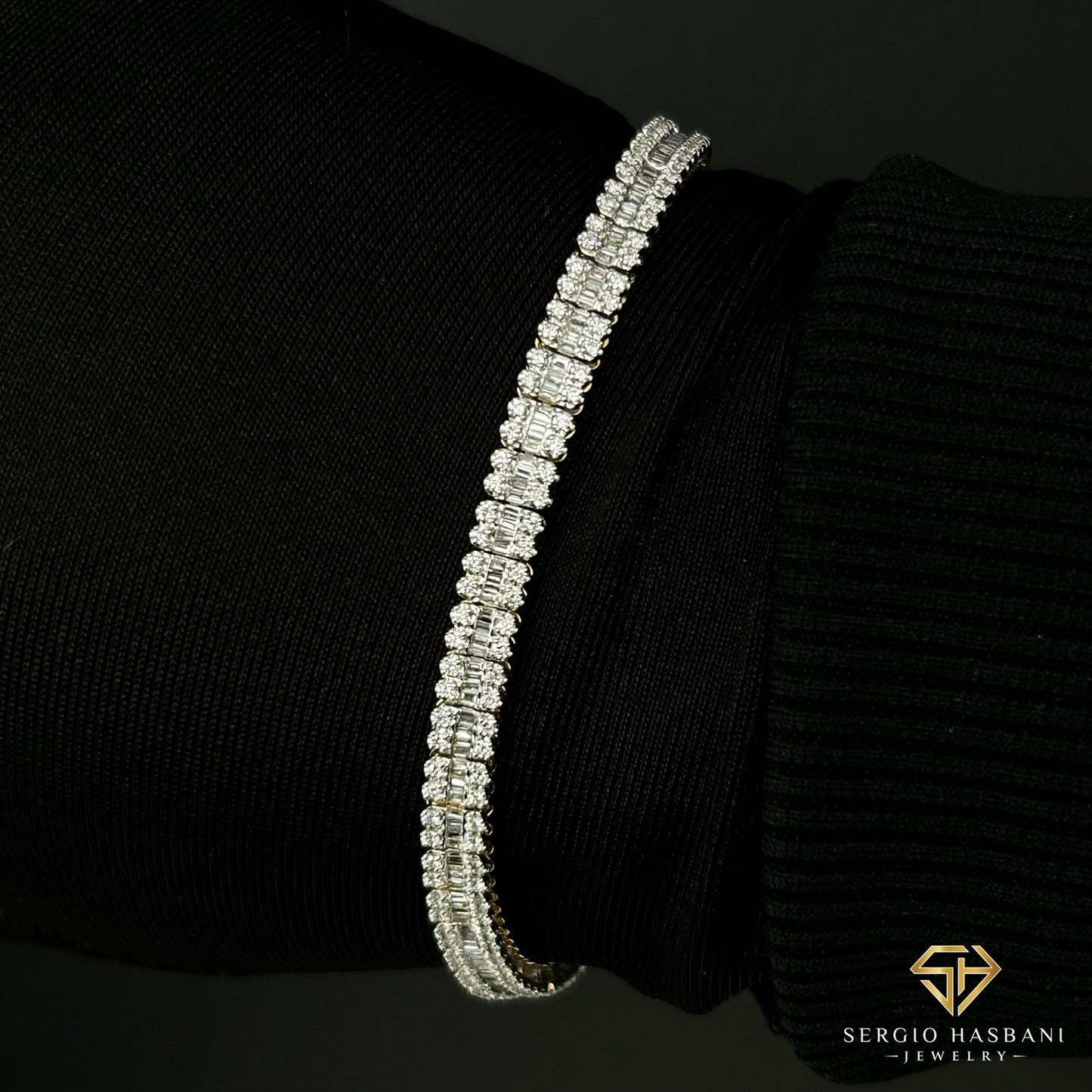 10K BARRIL VVS/VS Lab Diamond Bracelet