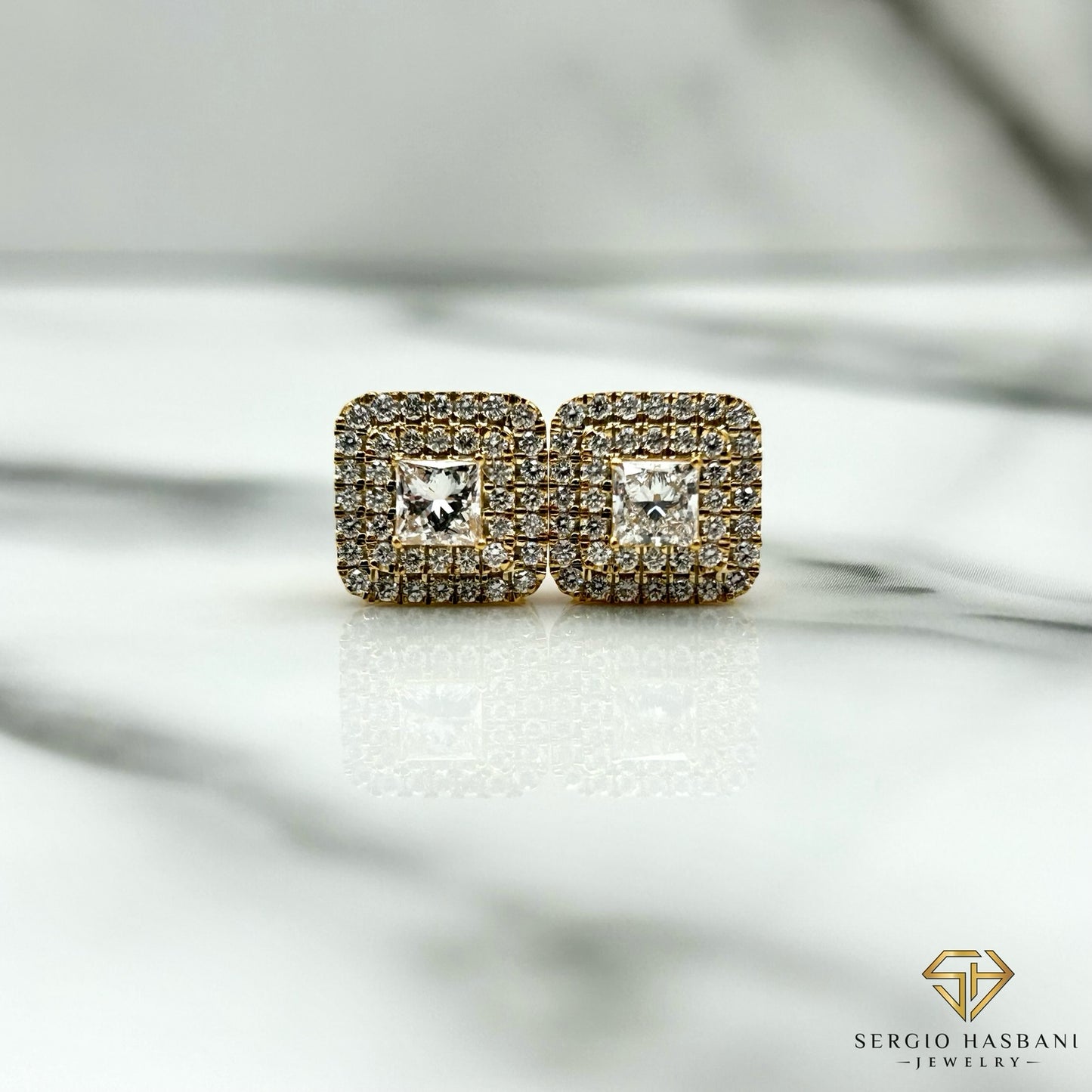 10K CAPCO2 VVS Lab Diamond Earrings