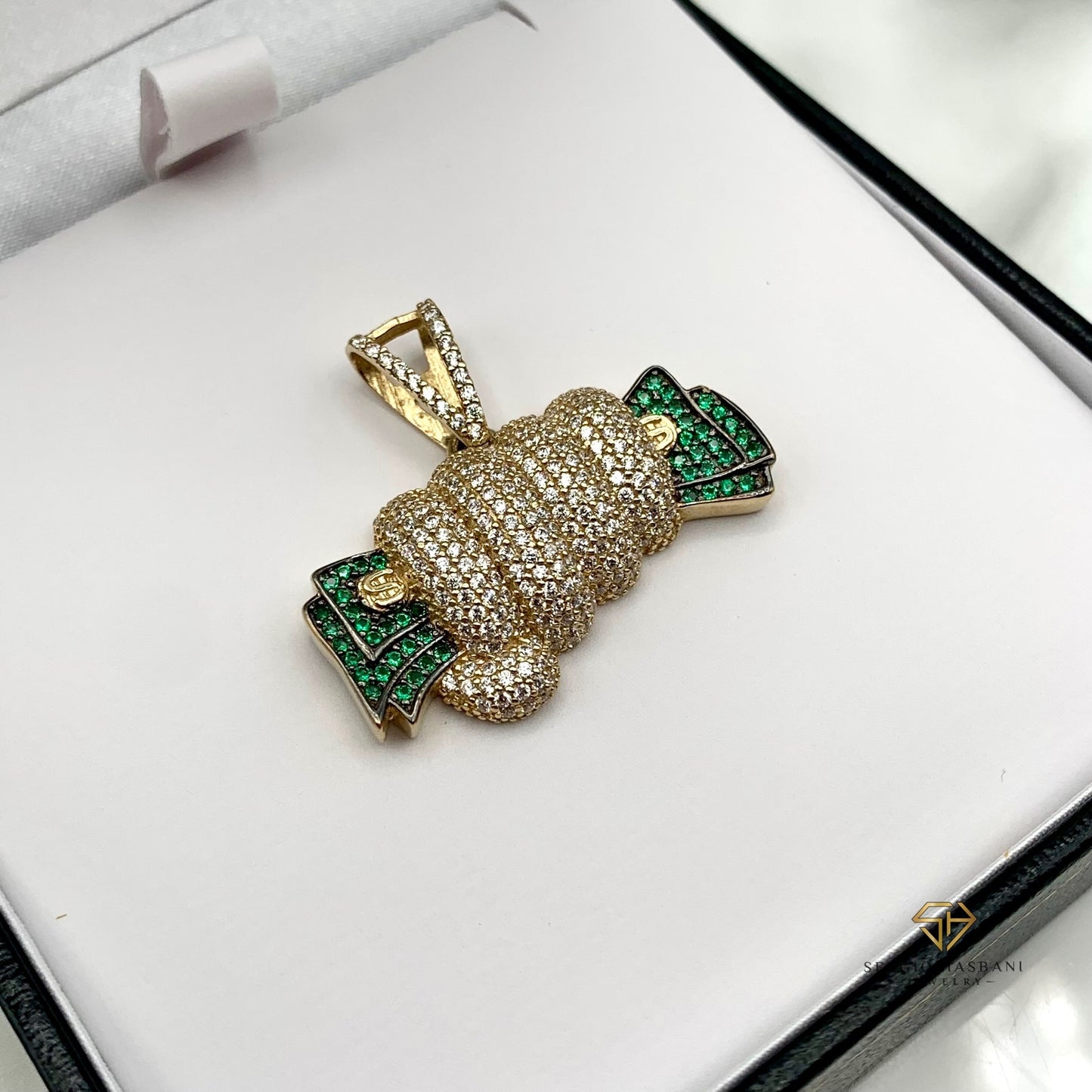 10K CASH in HAND Pendant