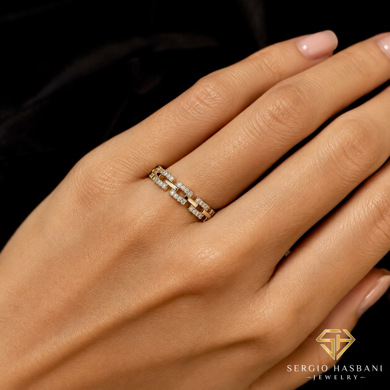 10K CLARA Diamond Ring