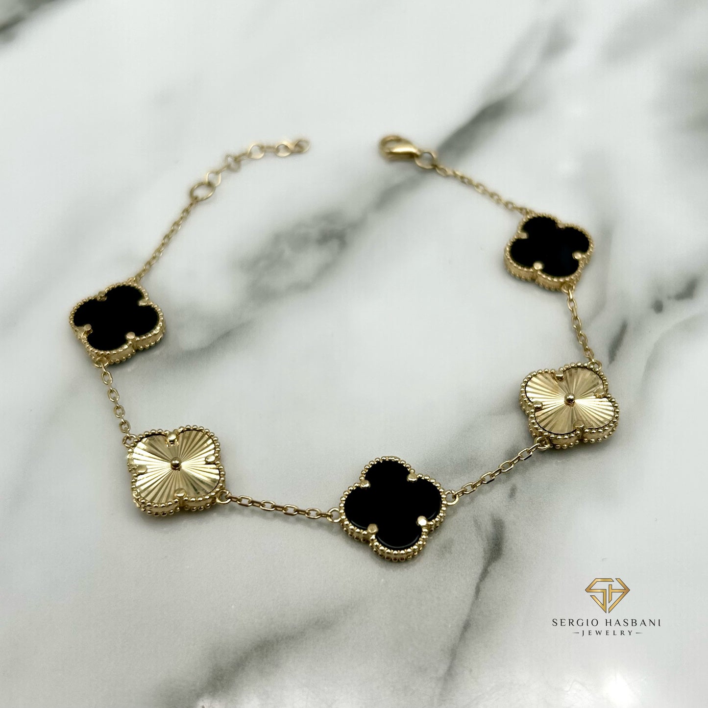 10K CLOVER Bracelet with Gold