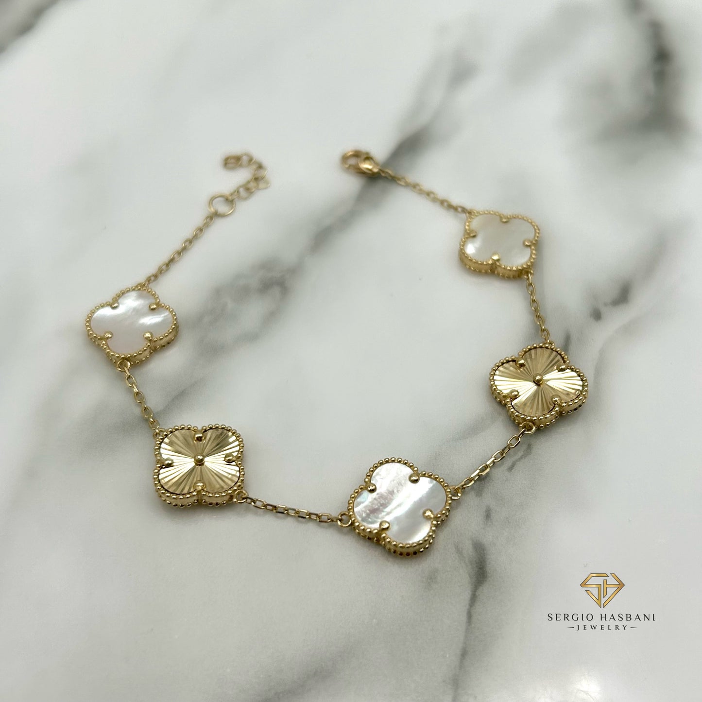 10K CLOVER Bracelet with Gold