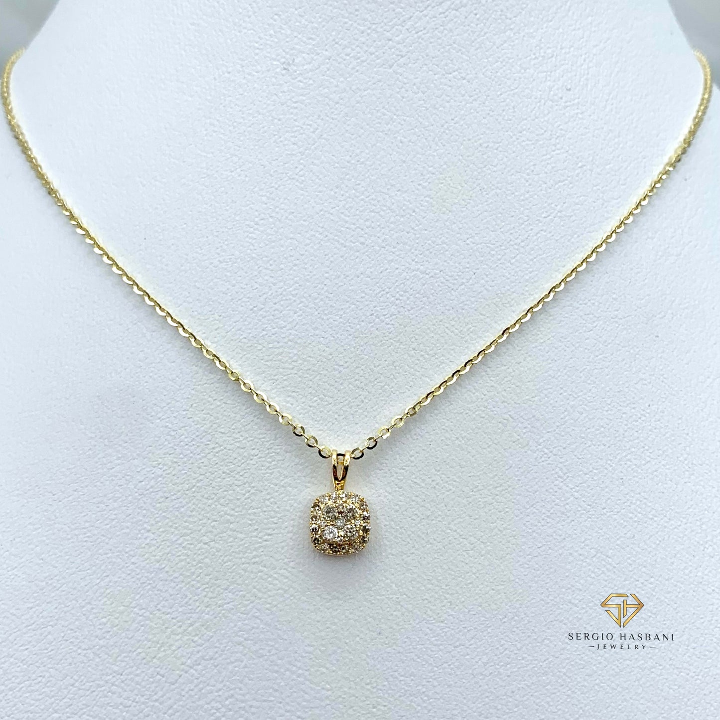 10K CLUSTER2 Diamond Necklace