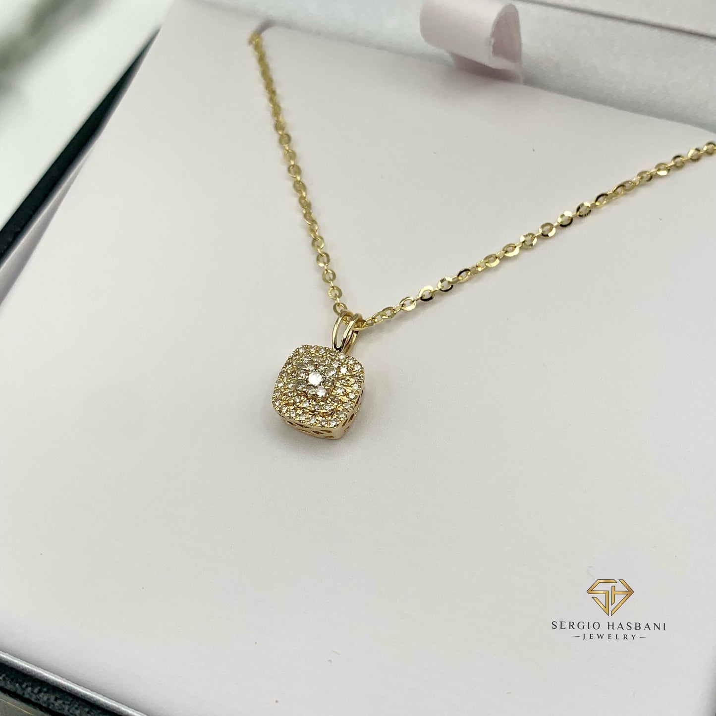 10K CLUSTER Diamond Necklace