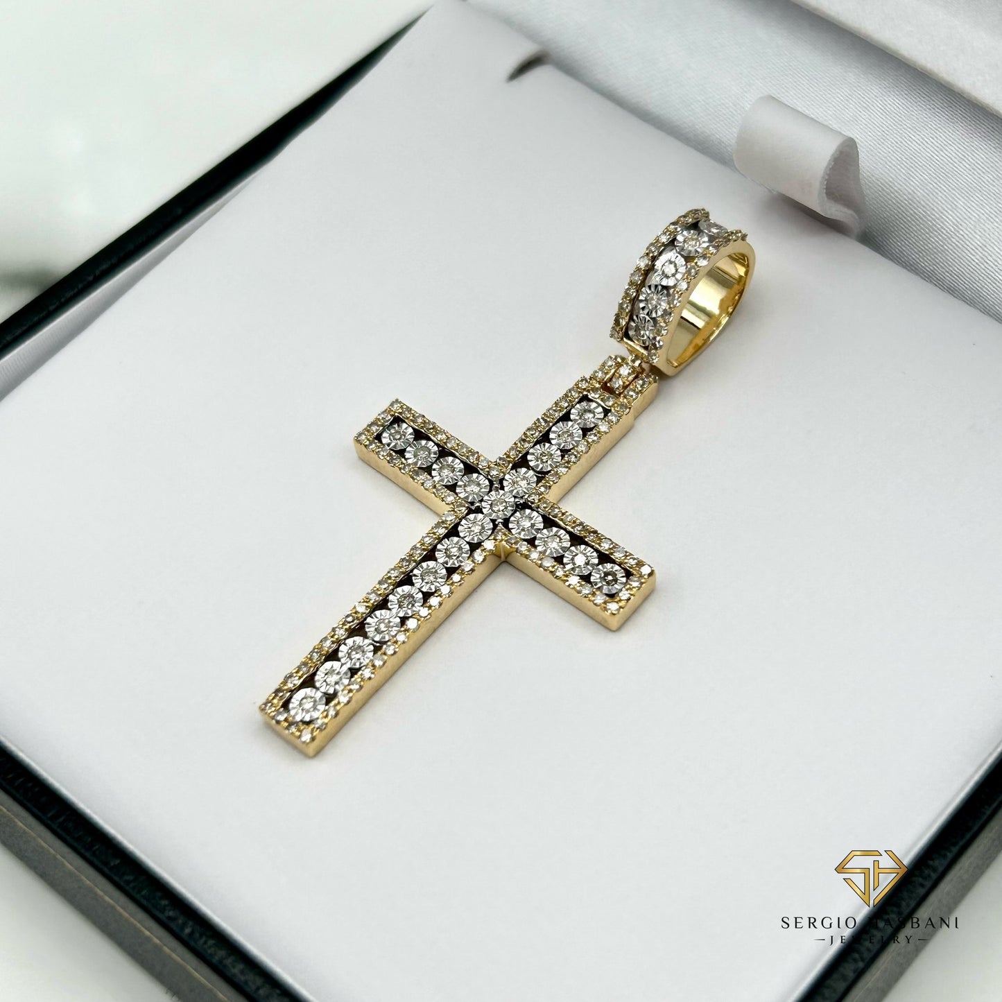 10K CROSS7 Diamond Pendant
