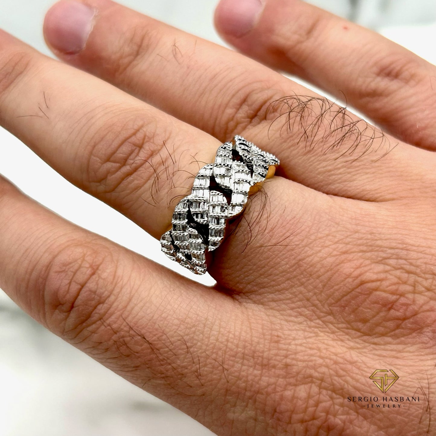 10K CUBLAZE Diamond Ring