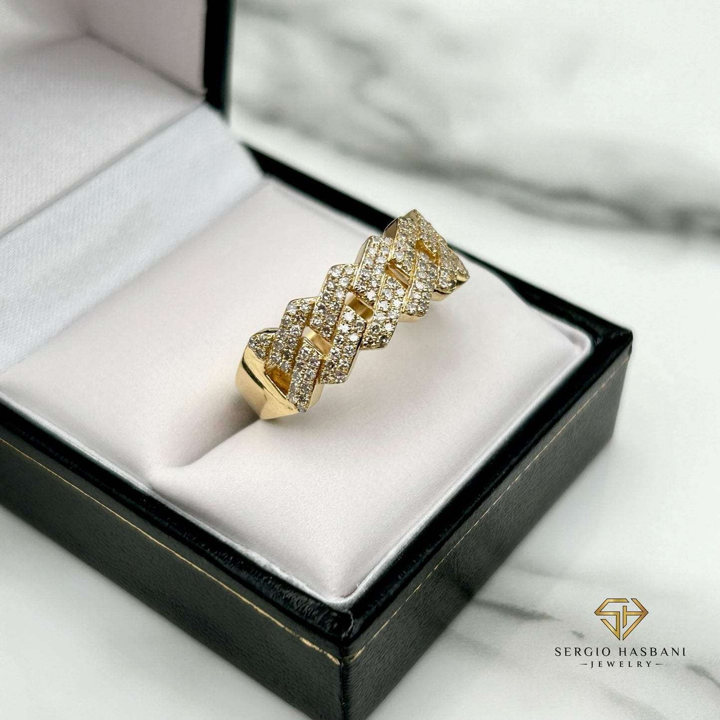 10K CUBLNK Diamond Ring