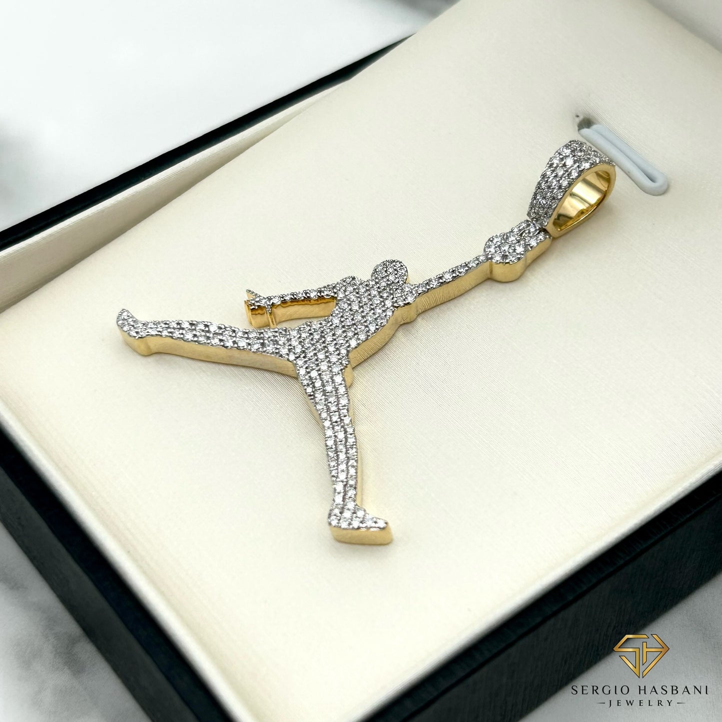 10K DUNK VVS Lab Diamond Pendant