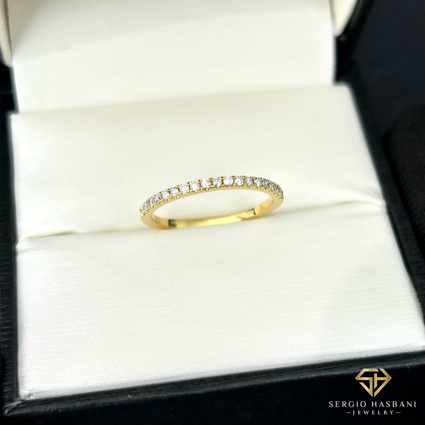 10K ETERNI2 Diamond Ring