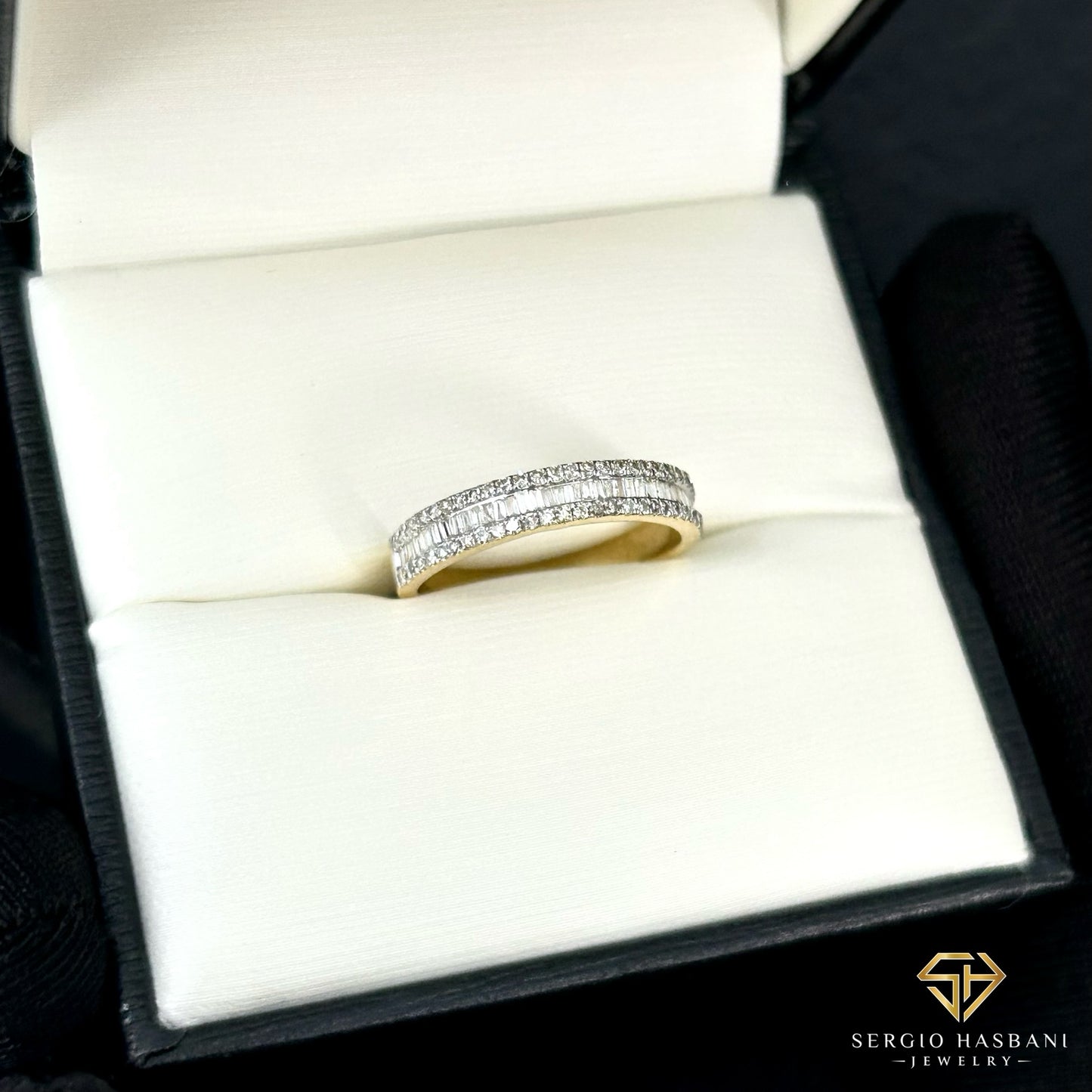 10K ETERNI Baguette Diamond Ring