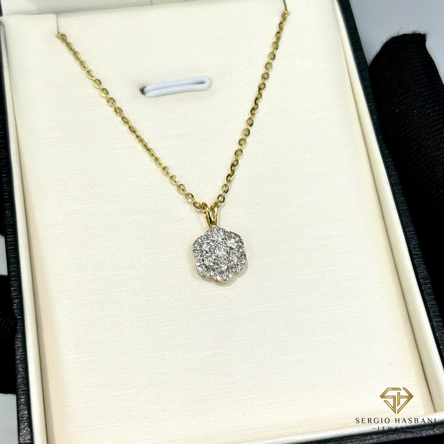 10K FLOWER CLUSTER Diamond Necklace