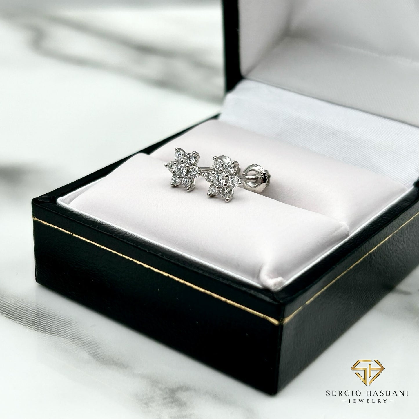10K FLOWER VVS Lab Diamond Earrings