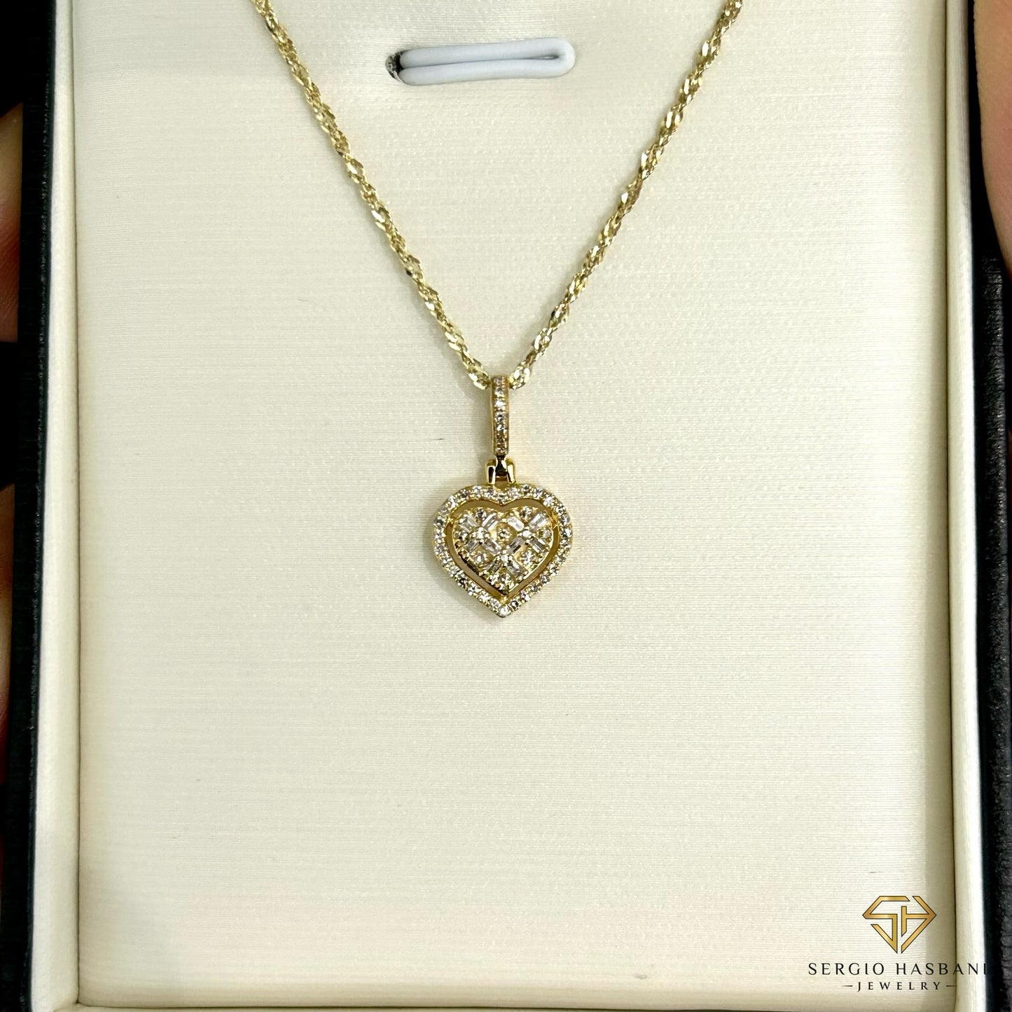 10K HEARTBG Diamond Necklace