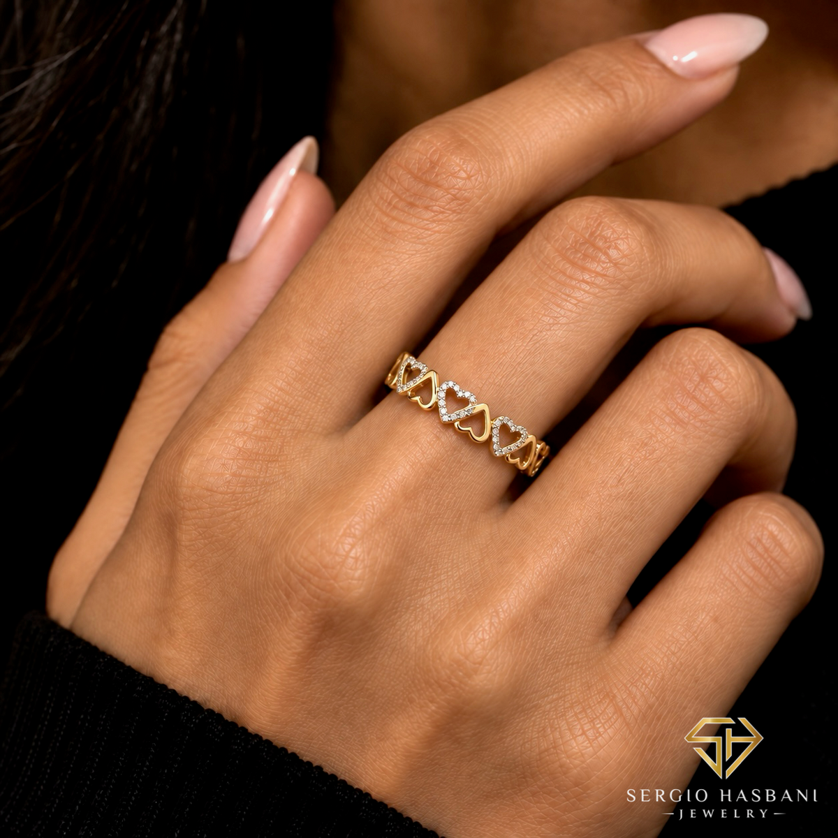 10K HEARTS1 Diamond Ring