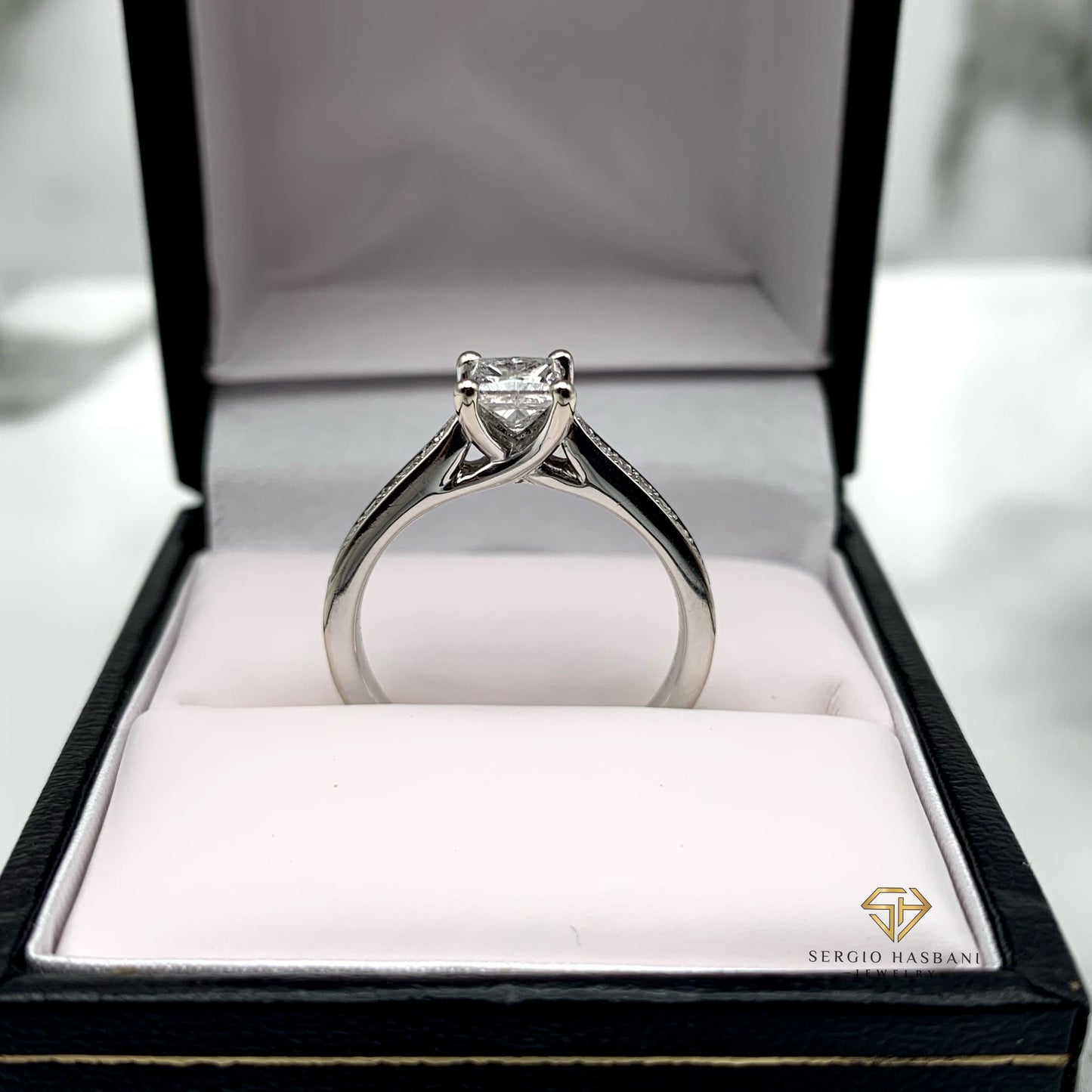 14K KALIFA Diamond Ring