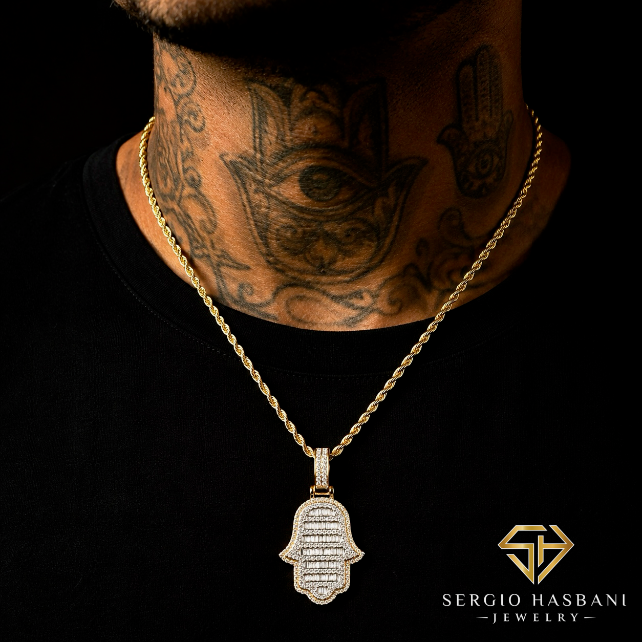 10K KHAMSA3 Diamond Pendant