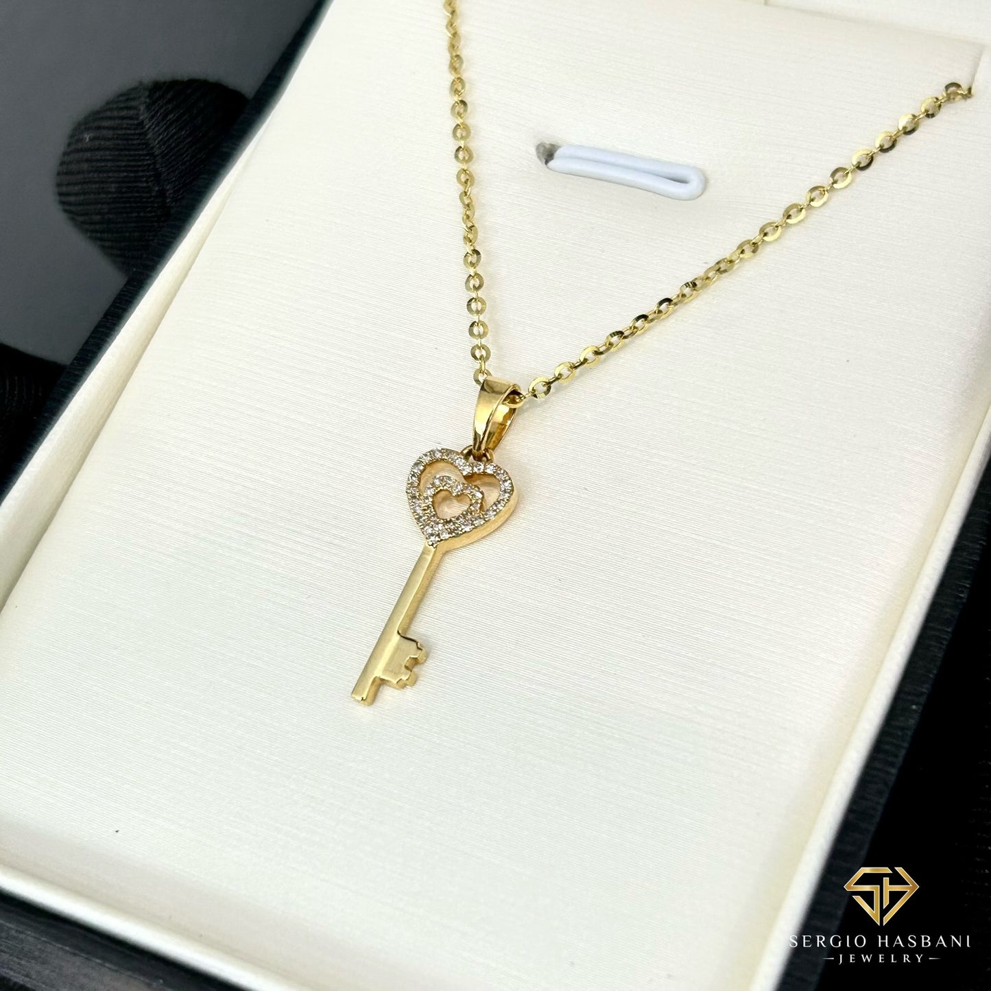10K LOVKEY2 Diamond Necklace