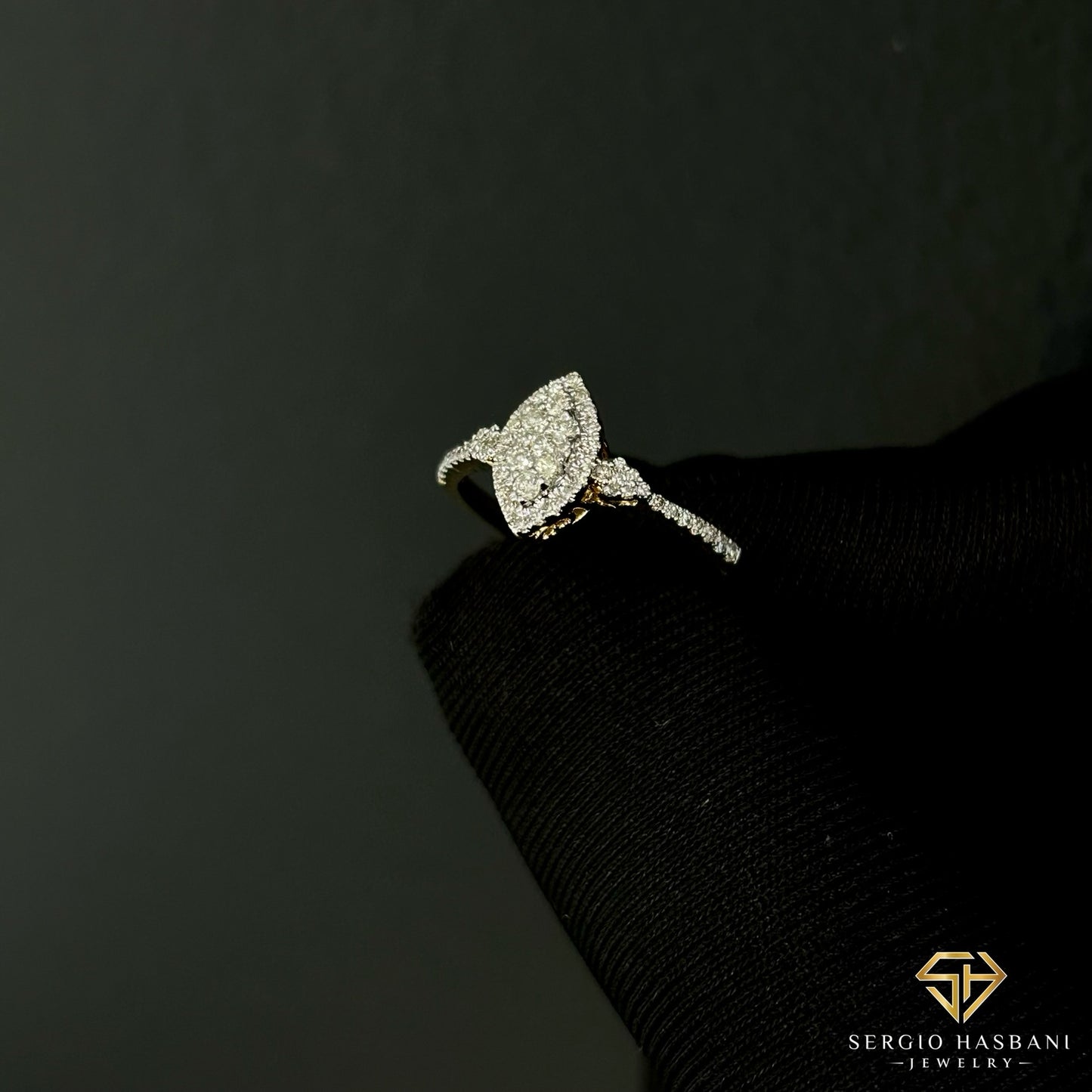 10K MARDONNA Diamond Ring