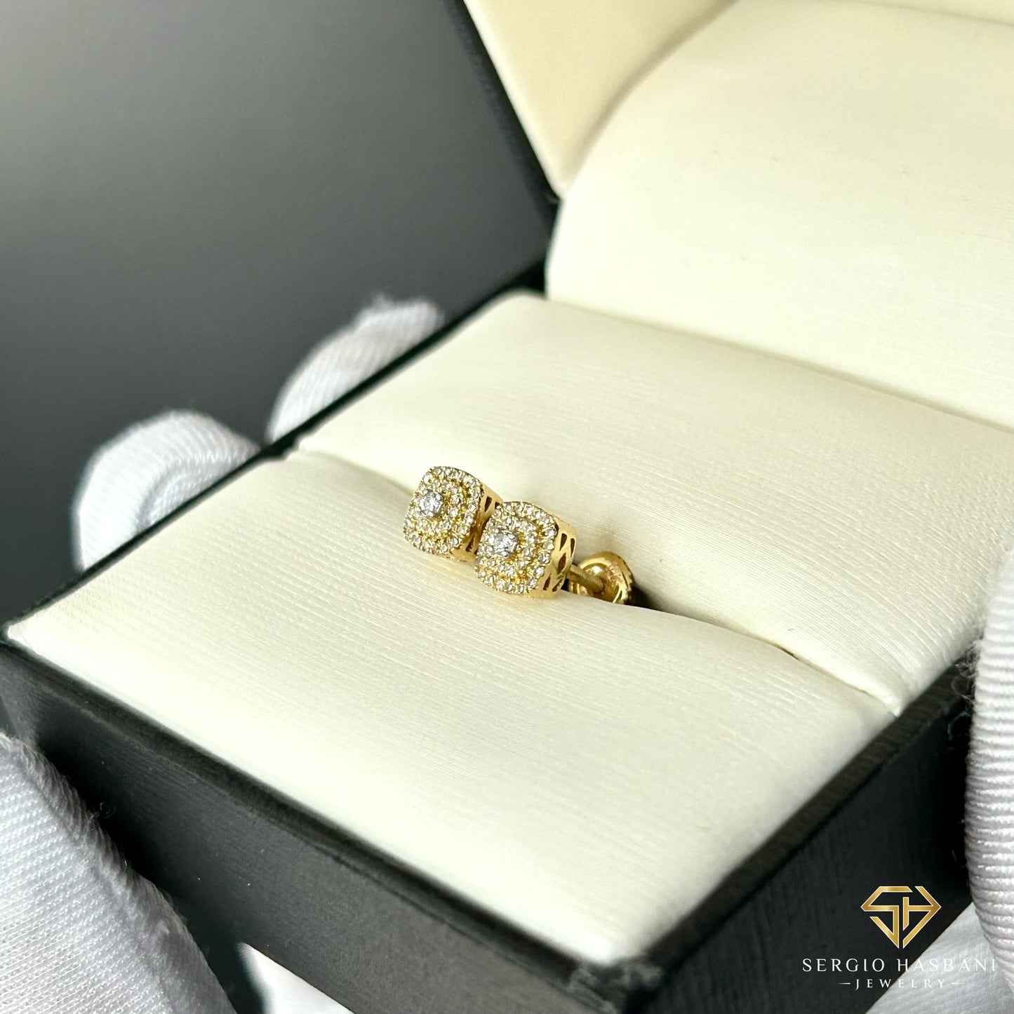 10K MUZE2 Diamond Earrings