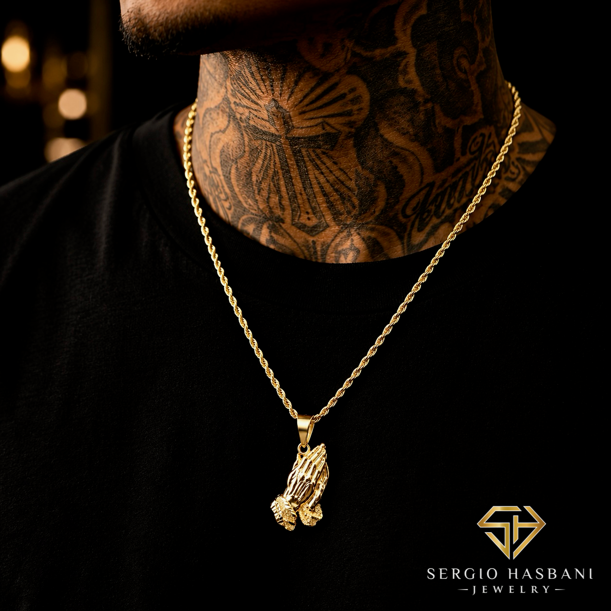 10K PRAYING HANDS Pendant