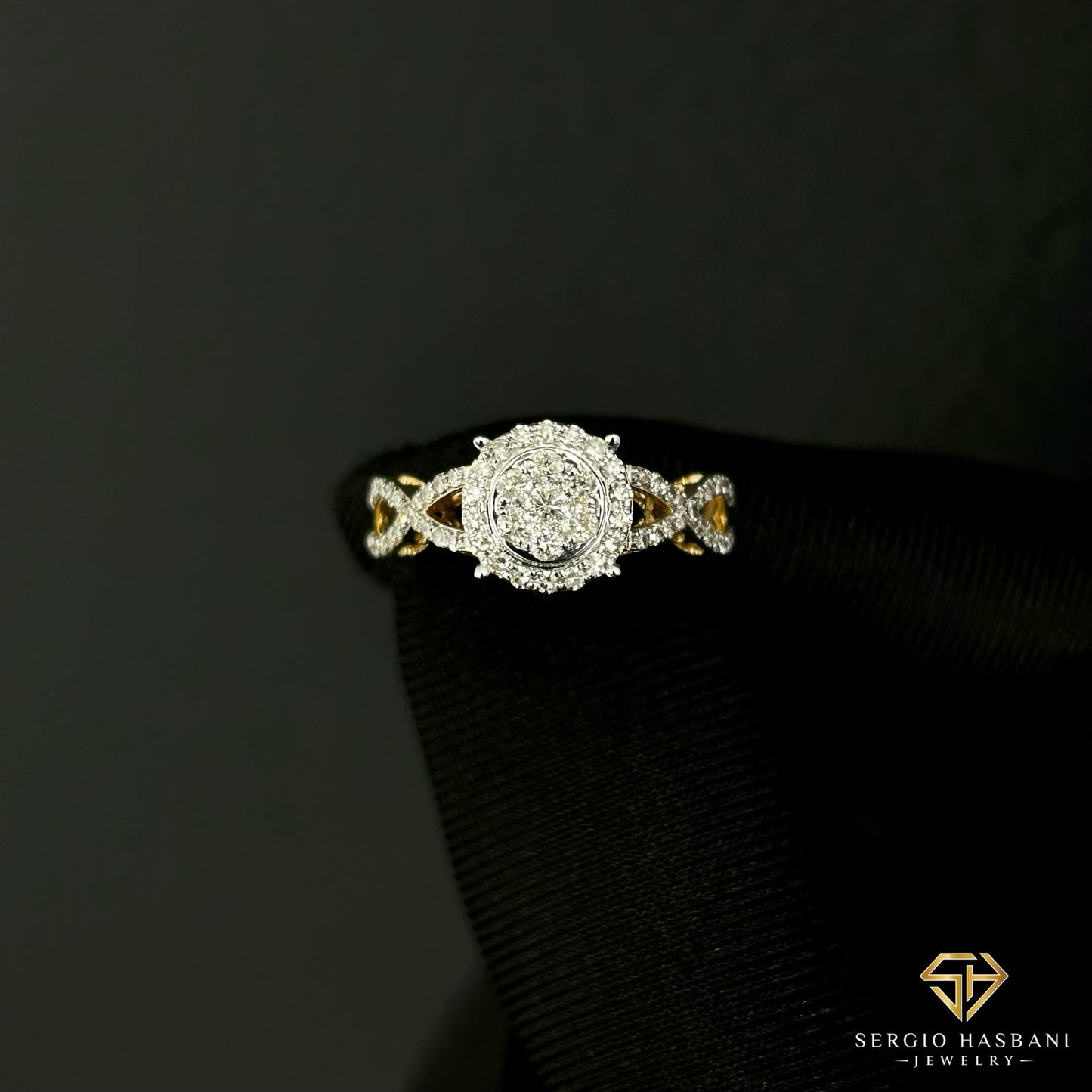 10K RALYA Diamond Ring