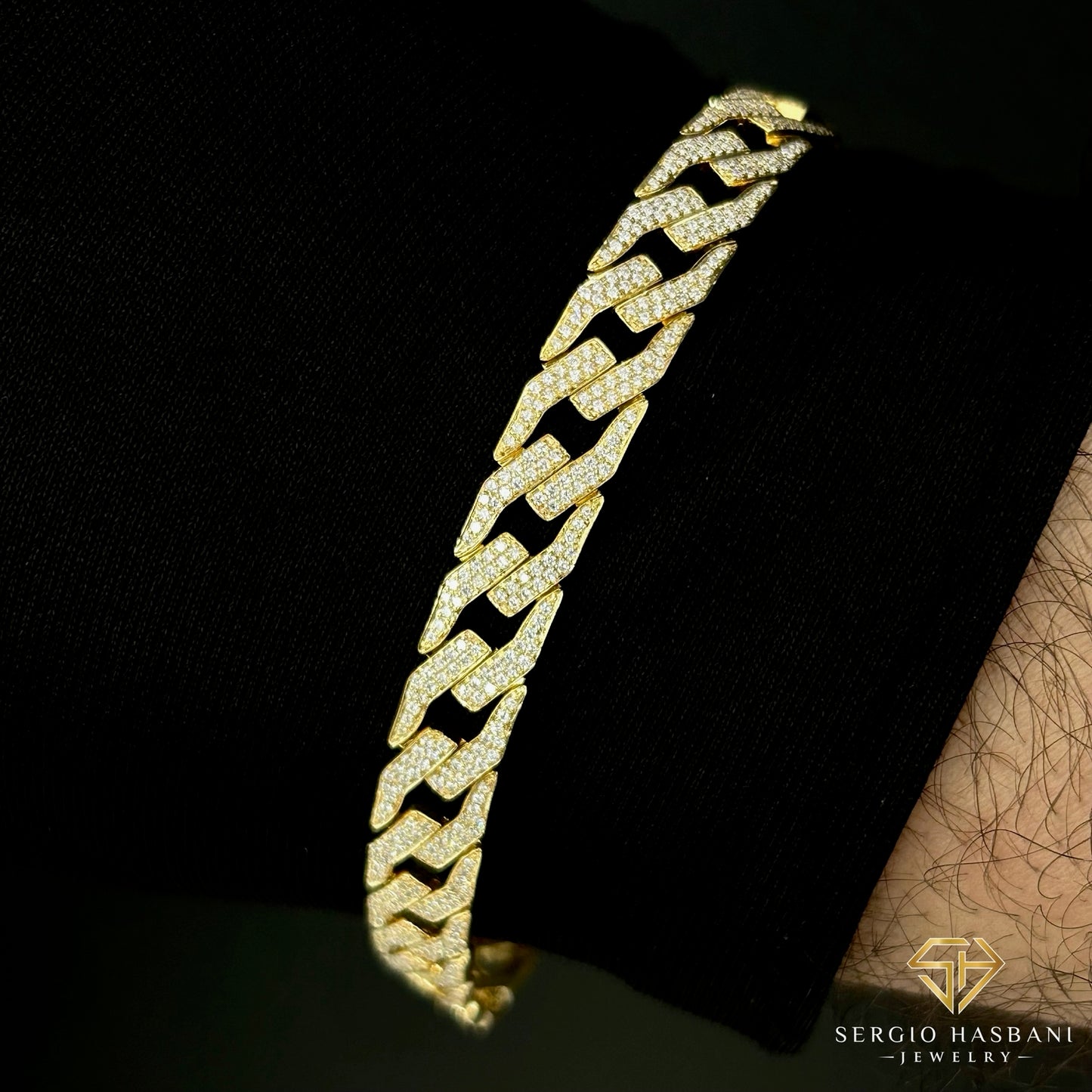 10K RAZR VVS Lab Diamond Bracelet