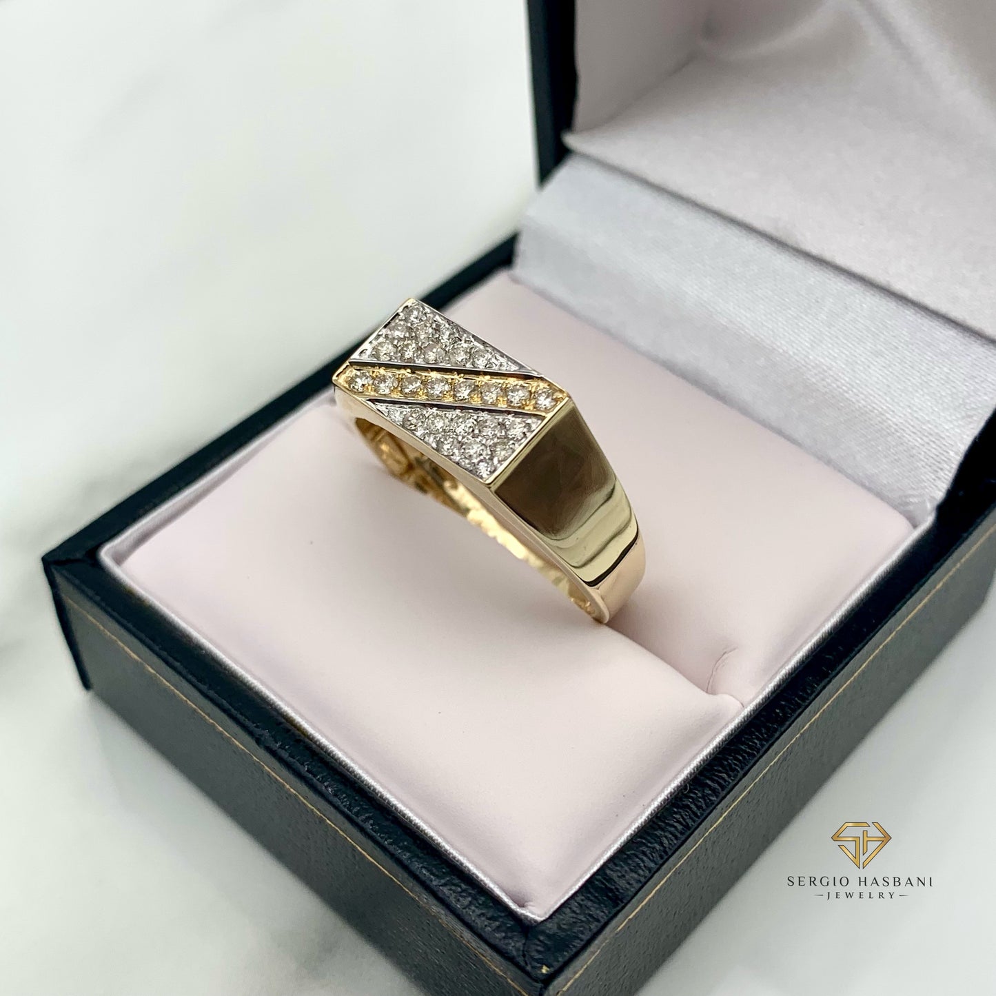 10K RIZZLER Diamond Ring