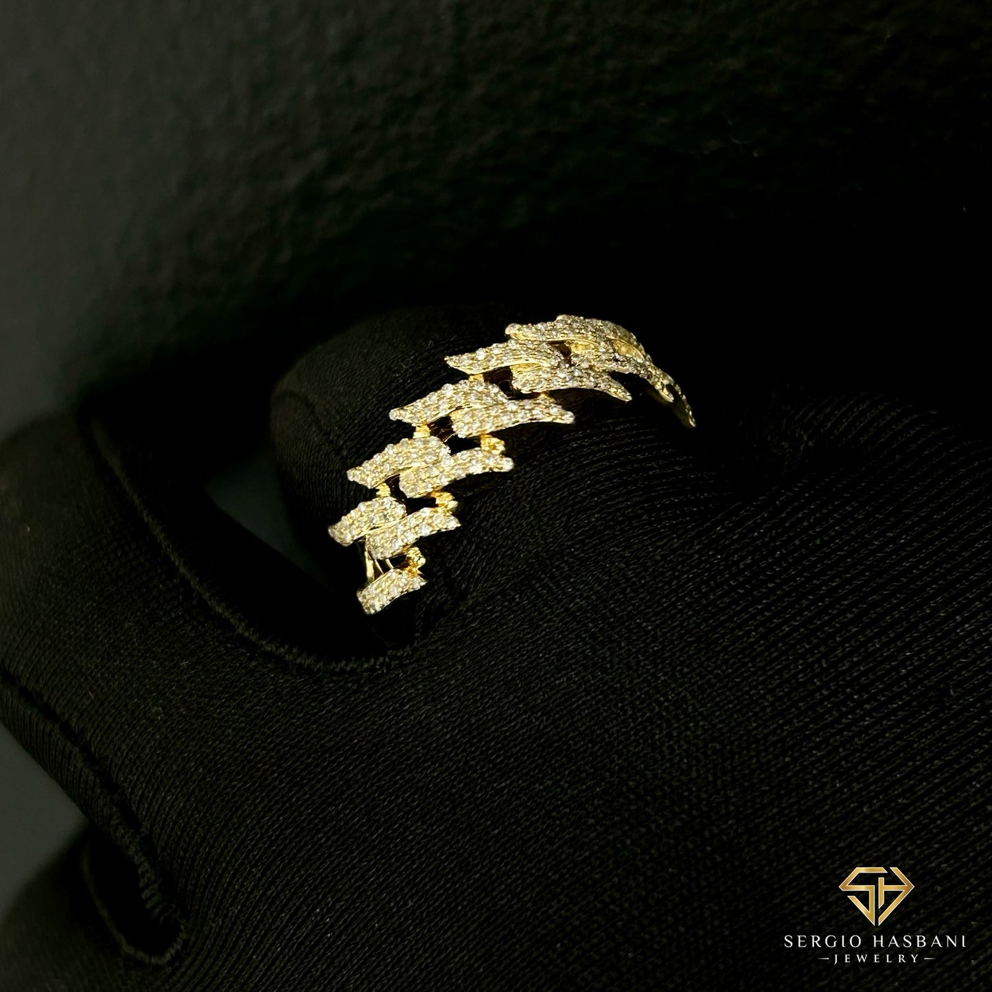 10K SPYKE Diamond Ring