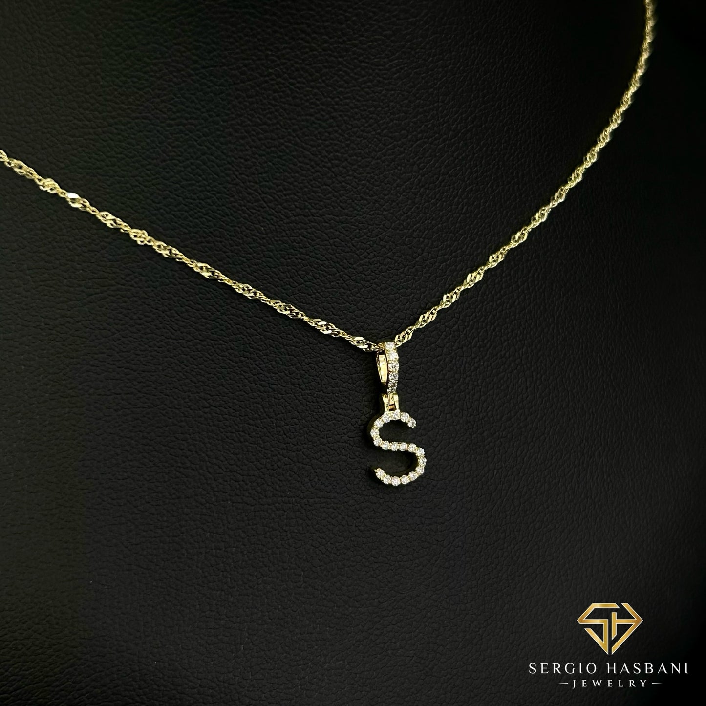 10K VVS Lab Diamond ''S'' Letter Pendant