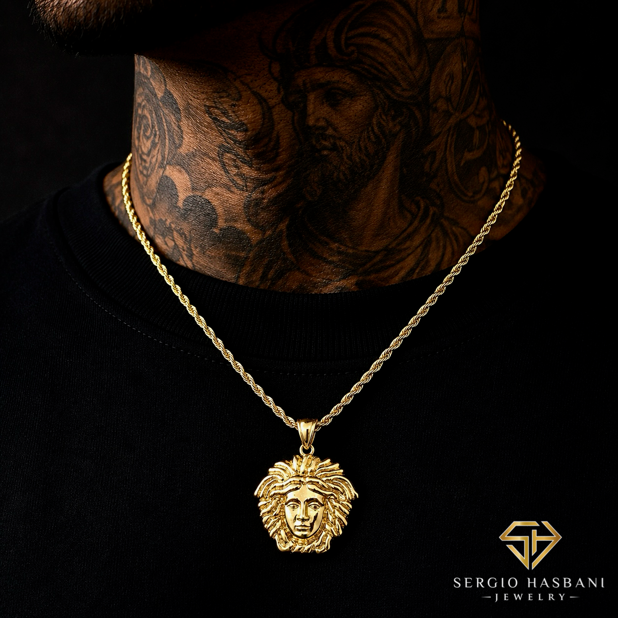 10K VERSANI2 Medusa Head Pendant