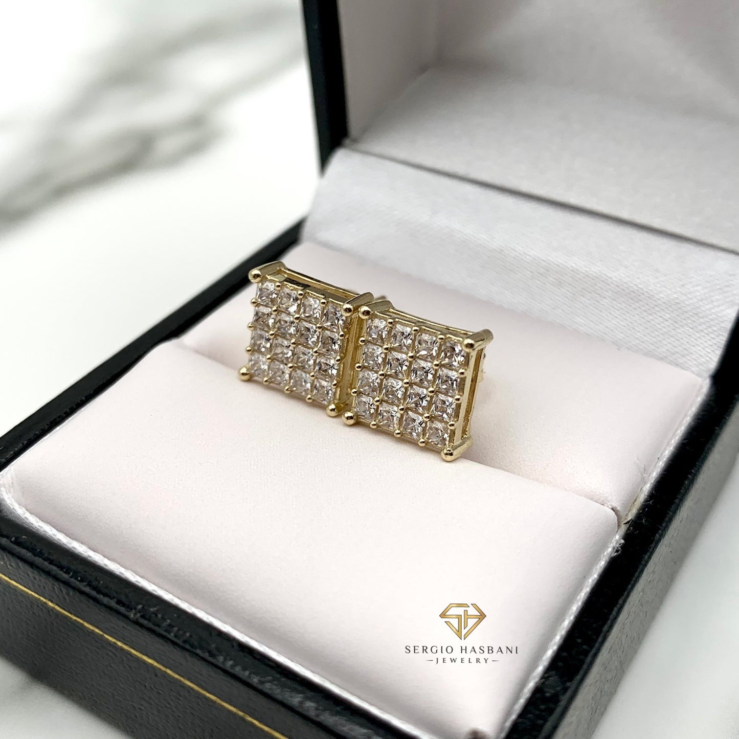 10K KANDO Stud Earrings