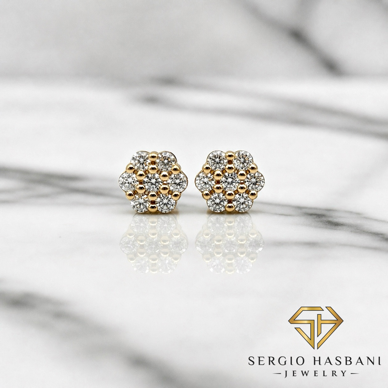 10K 0.50CT CLUSTER VVS Lab Diamond Earrings