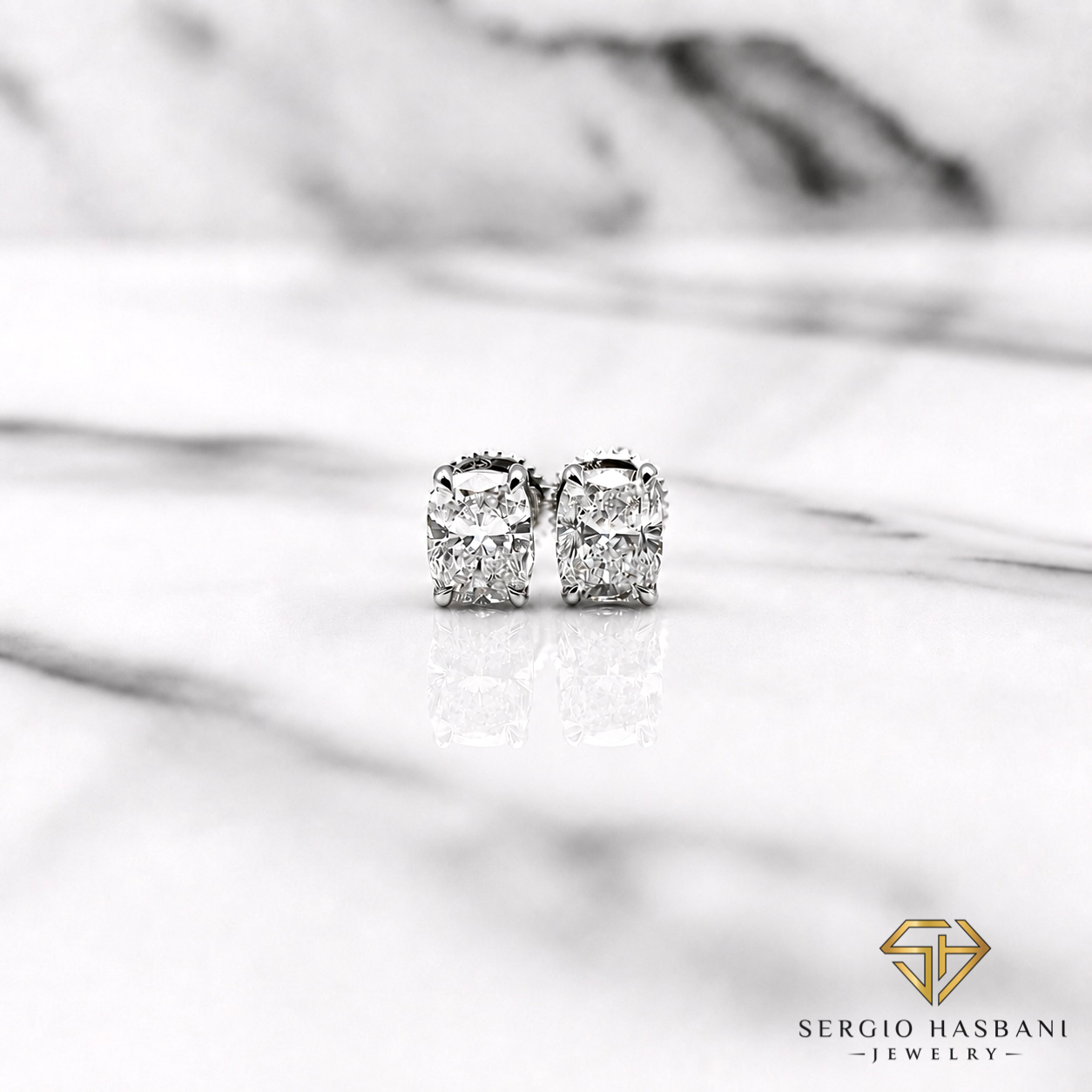 10K 1.50CT VS1 Lab Diamond ELONGATED CUSHION Stud Earrings