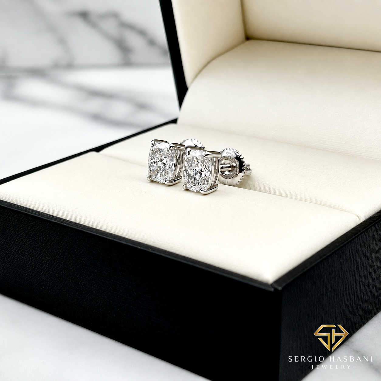 10K 1.50CT VS1 Lab Diamond ELONGATED CUSHION Stud Earrings