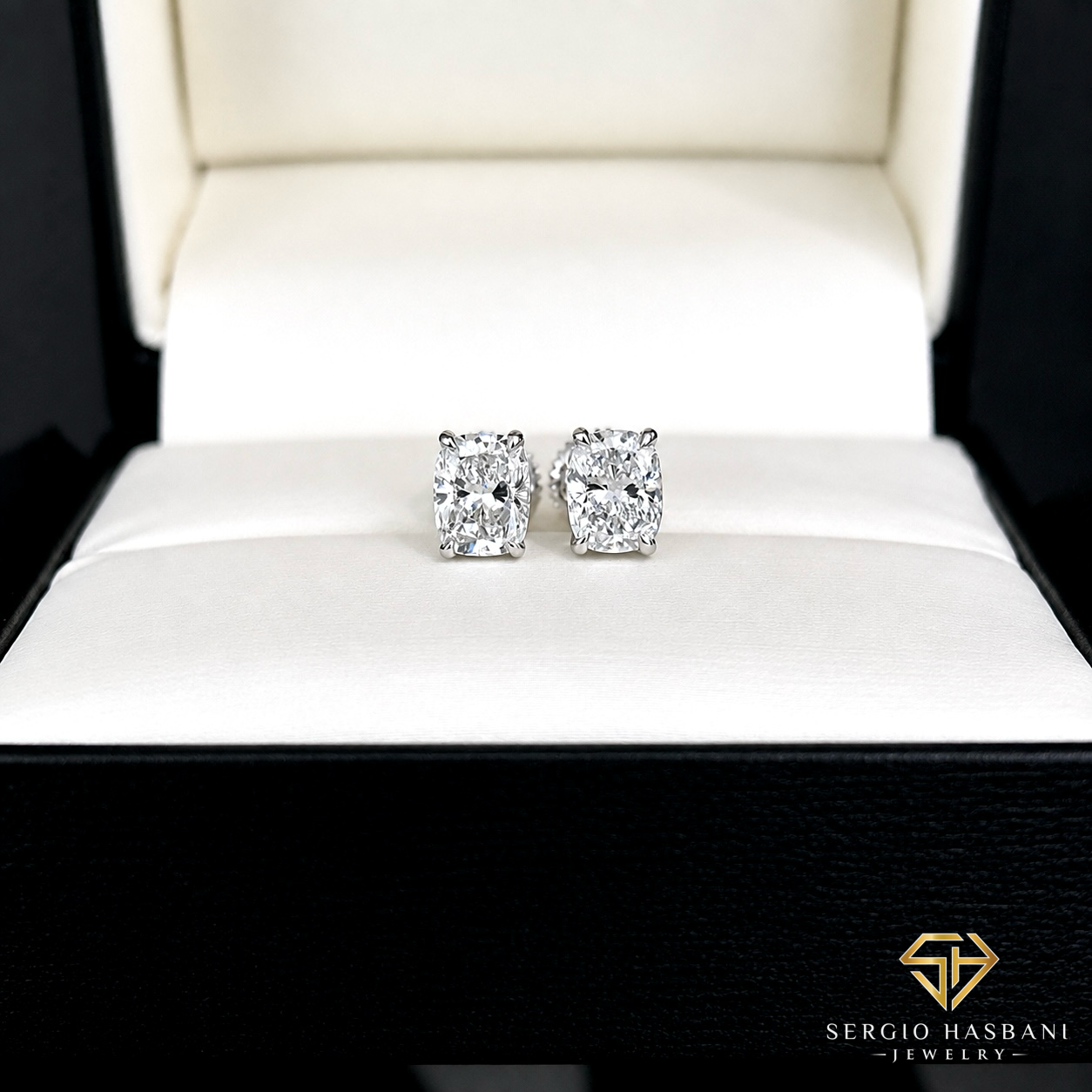 10K 1.50CT VS1 Lab Diamond ELONGATED CUSHION Stud Earrings