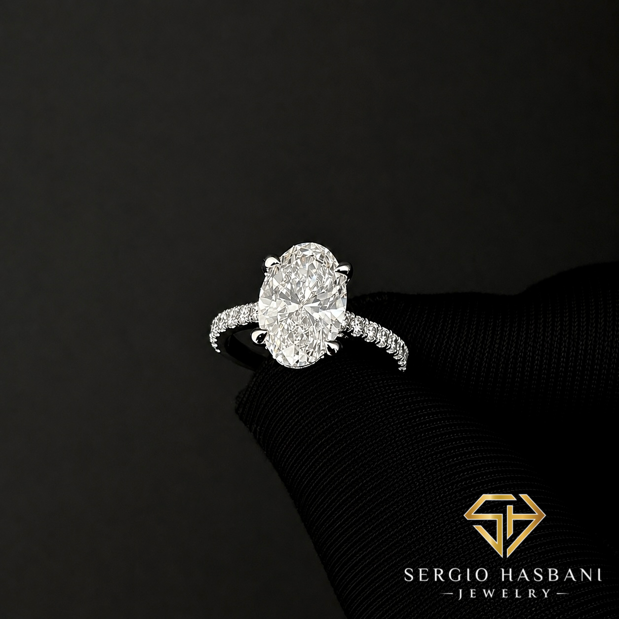18K 2.90CT OVAL Lab Diamond Engagement Ring