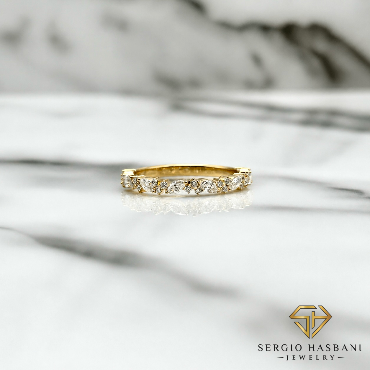 18K MAKAYA VVS Lab Diamond Ring