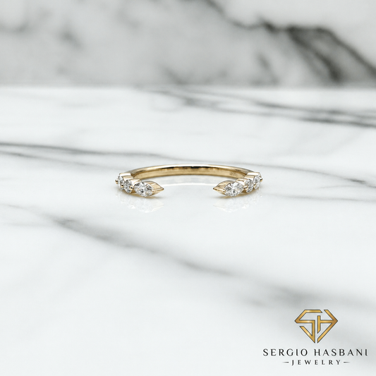 18K ZAVIRA VVS Lab Diamond Ring