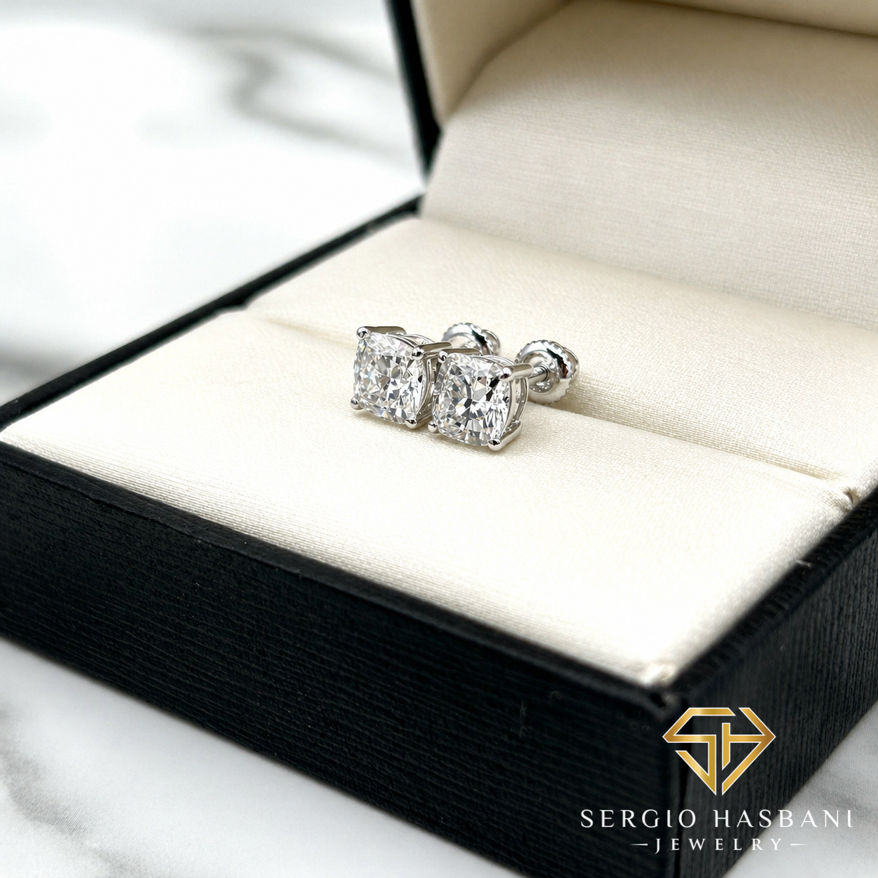 10K 2.00CT VS1 Lab Diamond CUSHION Stud Earrings