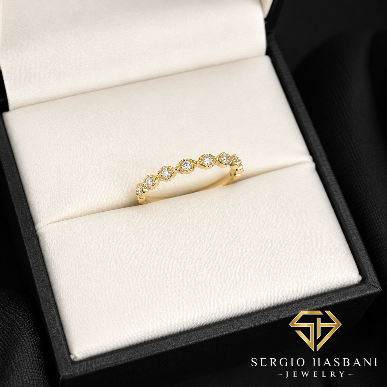 10K ARYA Diamond Ring