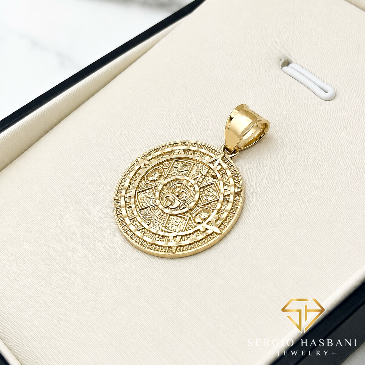 10K AZTEC CALENDAR Pendant