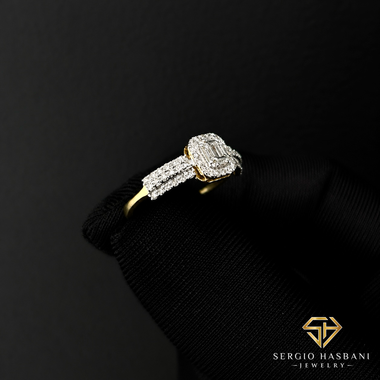 10K BARYA Diamond Ring