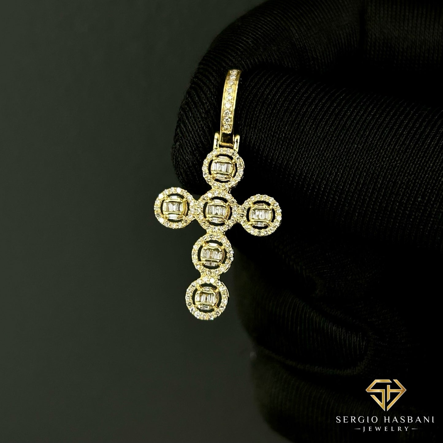 10K BAGUETTE CROSS Diamond Pendant