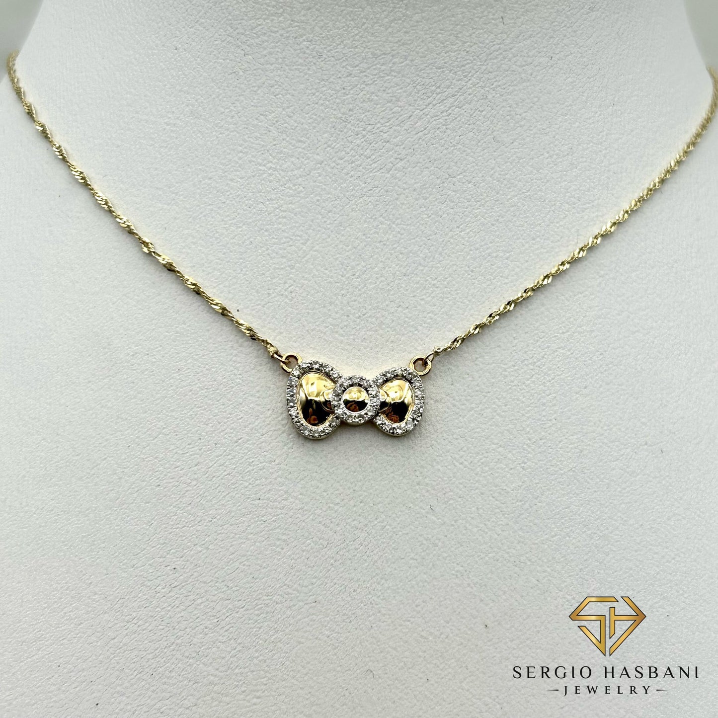 10K BOW Diamond Necklace