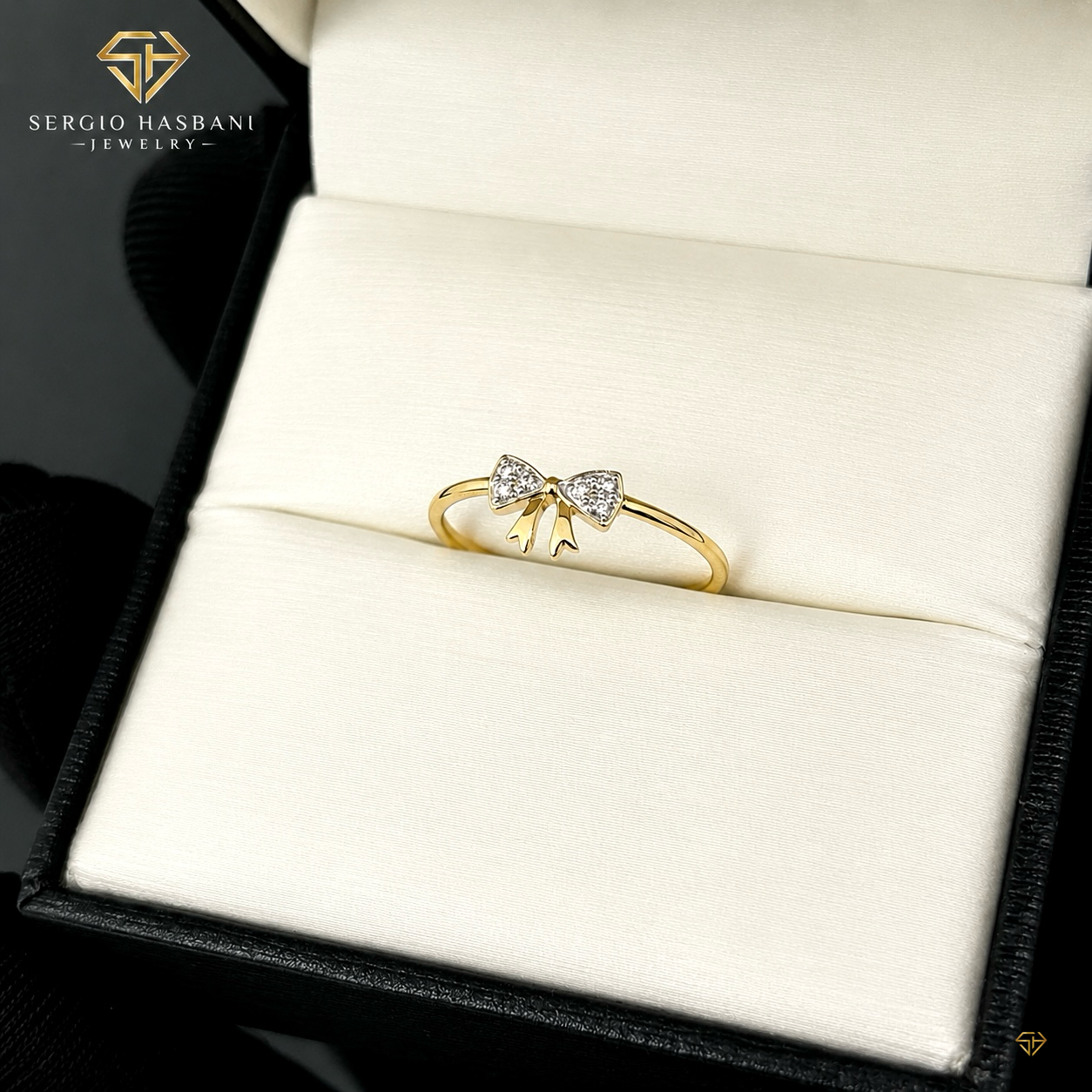 10K BOW Diamond Ring
