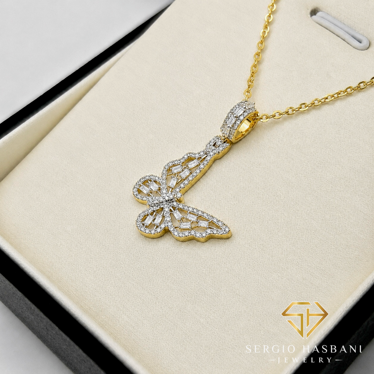 10K BUTTERFLY BG Diamond Necklace
