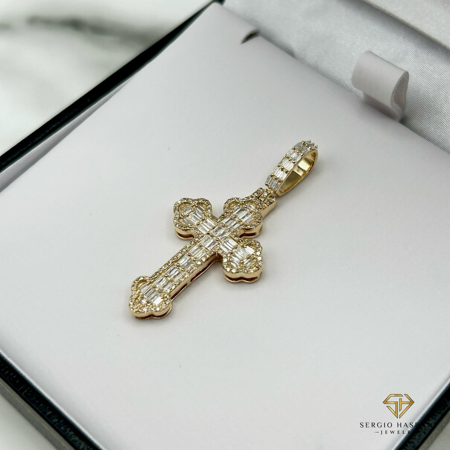 10K CELTO Baguette Diamond Cross Pendant